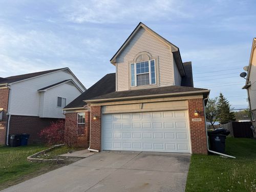 29885 Lacy Dr, Westland, MI, 48186-7348 | Card Image
