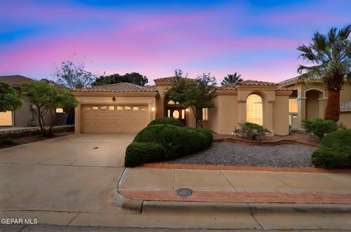 918 Via Monte St, El Paso, TX, 79912-6626 | Card Image