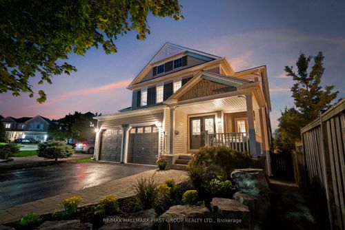 1586 Docking Crt, Oshawa, ON, L1K0H3 | Card Image