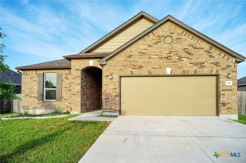 615 Dogwood St, Lockhart, TX, 78644-2190 | Card Image