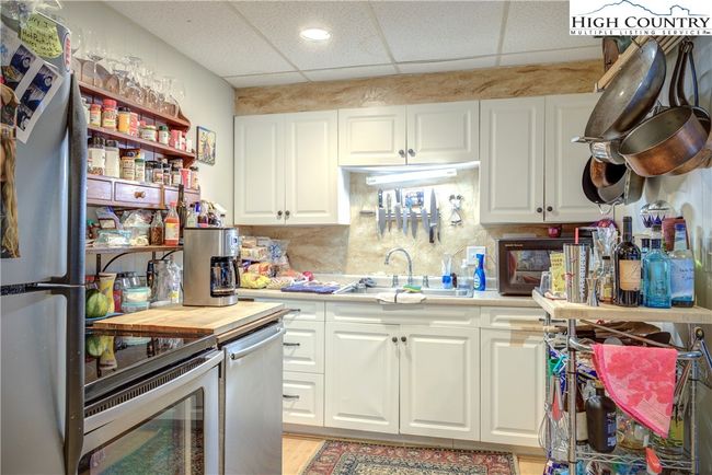 166 Skyland View Dr, House other with 4 bedrooms, 2 bathrooms and null parking in Blowing Rock NC | Image 25