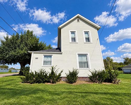 503 Blacksnake Rd, Utica, OH, 43080-9568 | Card Image