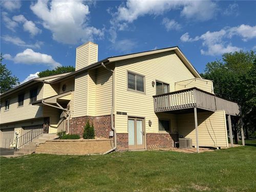 6640 Falstaff Rd, Woodbury, MN, 55125-3803 | Card Image