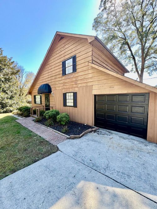 7 Broadway St, Rossville, GA, 30741-3807 | Card Image