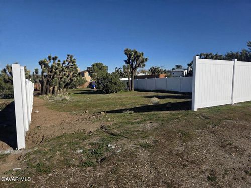 36447 Rozalee Drive, Palmdale, CA, 93550 | Card Image