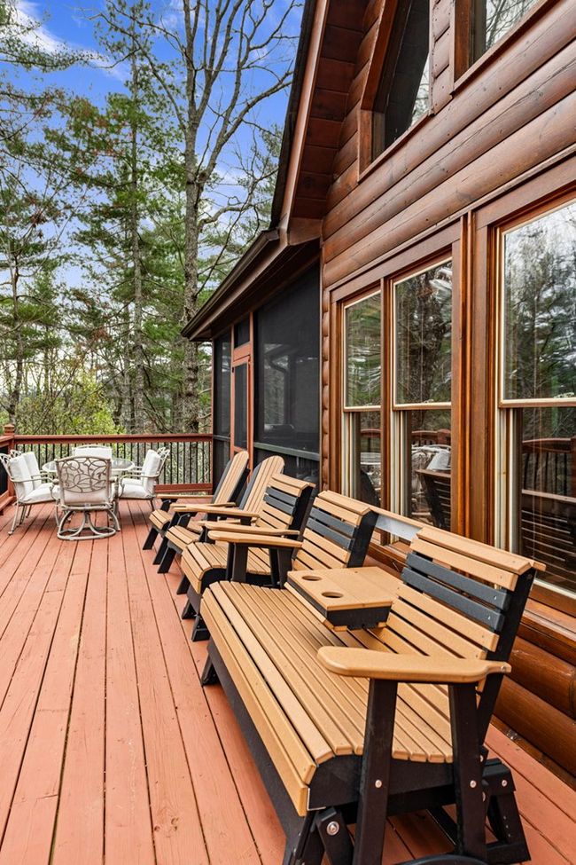 1036 Laurel Creek Trl, Home with 3 bedrooms, 4 bathrooms and null parking in Cherry Log GA | Image 65