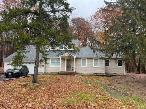 22 Livingston Ave, Warren, NJ, 07059-5743 | Card Image