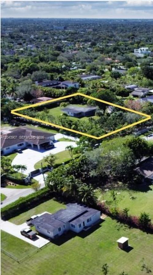 11380 Sw 93rd St, Miami, FL, 33176-1101 | Card Image