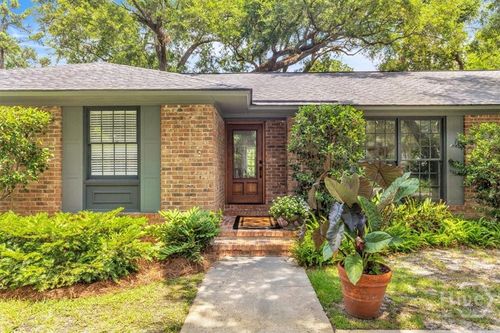 6 Gale Break Cir, Savannah, GA, 31406-5205 | Card Image