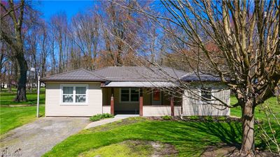 10195 Silica Sand Road, House other with 3 bedrooms, 1 bathrooms and null parking in Garrettsville OH | Image 1