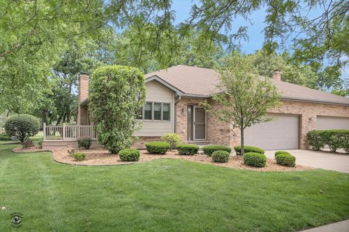 82 Whisper Creek Dr, New Lenox, IL, 60451-3511 | Card Image