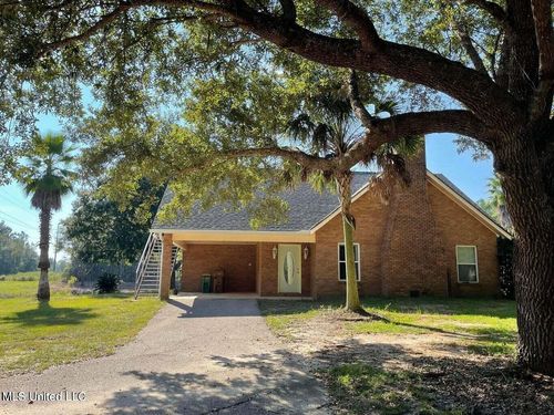 14008 Dundeewood Rd, Biloxi, MS, 39532-7607 | Card Image
