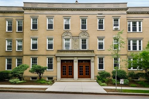 apt-c-50 Marshal St, Brookline, MA, 02446-5473 | Card Image