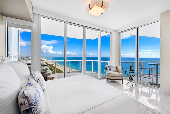 APT-2801 - 50 S Pointe Dr, Condo with 3 bedrooms, 4 bathrooms and null parking in Miami Beach FL | Image 19