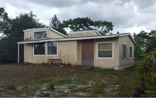 1925 Laredo Dr, DELTONA, FL, 32738-3511 | Card Image