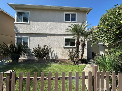 12-125 Nieto Avenue, Long Beach, CA, 90803 | Card Image