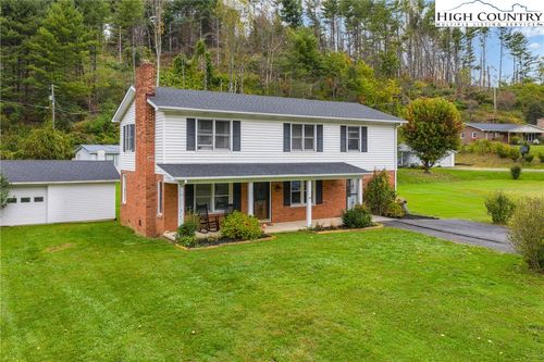 1044 Us Highway 321, Sugar Grove, NC, 28679-8001 | Card Image