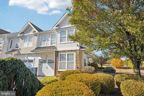 328 Ross Ct, WYNCOTE, PA, 19095-1226 | Card Image