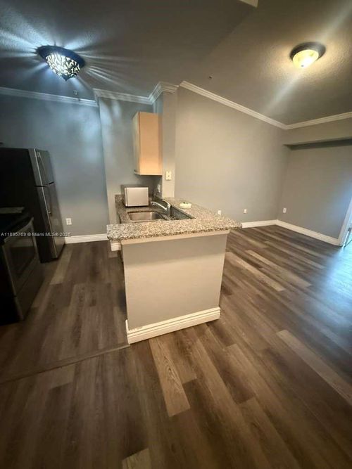 apt-306-2516 Centergate Dr, Miramar, FL, 33025-7243 | Card Image