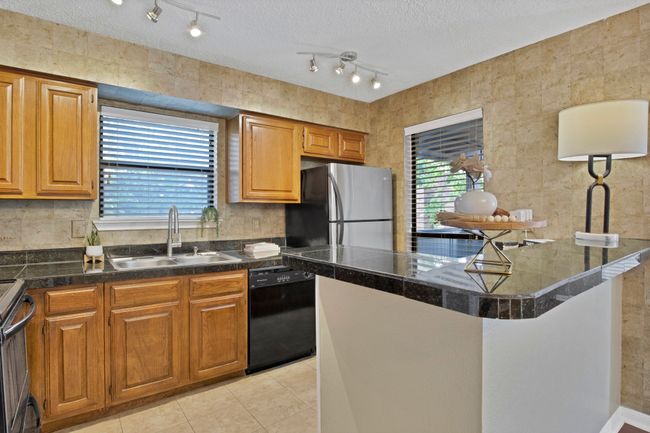 APT-1824 - 1109 Calico Ln, Condo with 1 bedrooms, 1 bathrooms and null parking in Arlington TX | Image 6