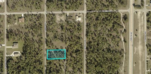 1216 James Ave, LEHIGH ACRES, FL, 33972-3221 | Card Image