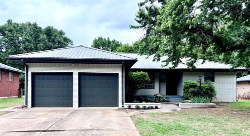 701 S Willis Street, Stillwater, OK, 74074 | Card Image