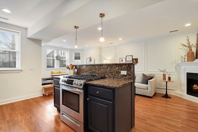 APT-1 - 3531 W Shakespeare Ave, Home with 2 bedrooms, 2 bathrooms and null parking in CHICAGO IL | Image 7