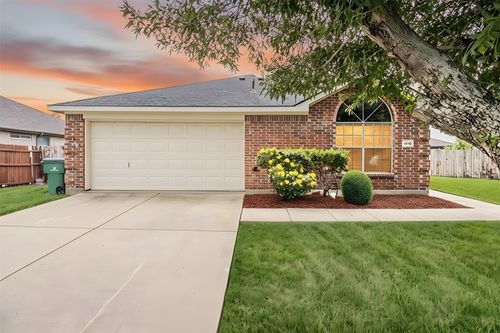 1070 Mellanie Ln, Celina, TX, 75009-5585 | Card Image