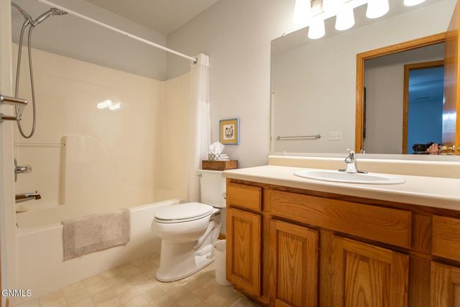 1720 N 26 Th St, Condo with 3 bedrooms, 2 bathrooms and null parking in Bismarck ND | Image 26