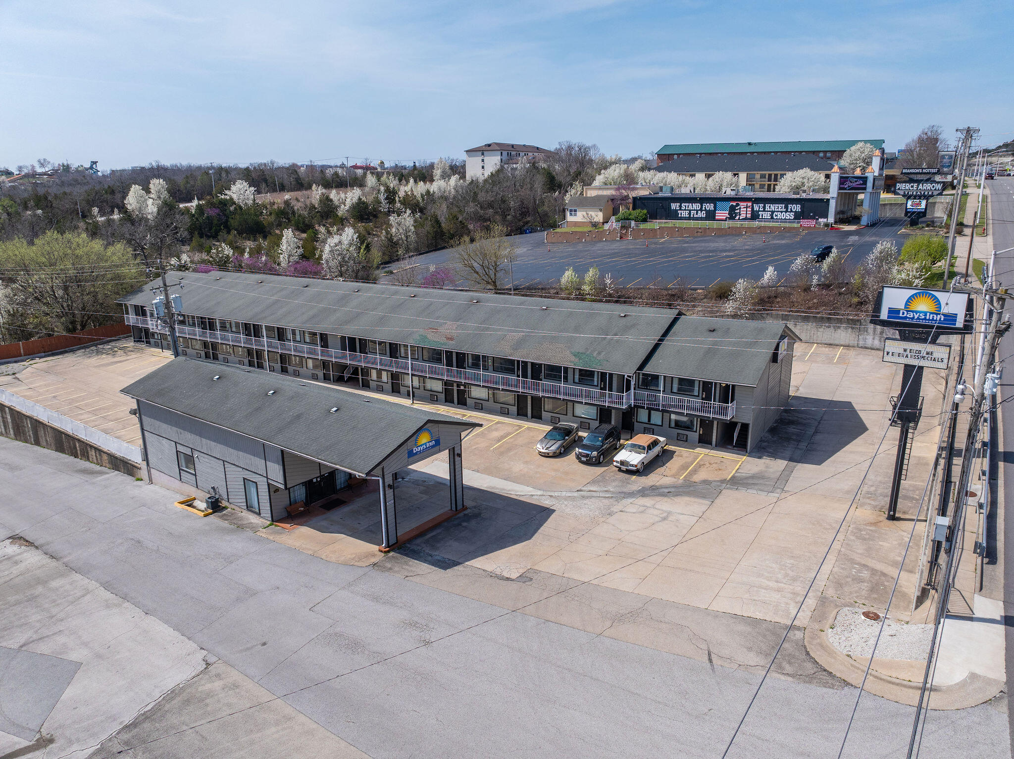Commercial Sale in Branson