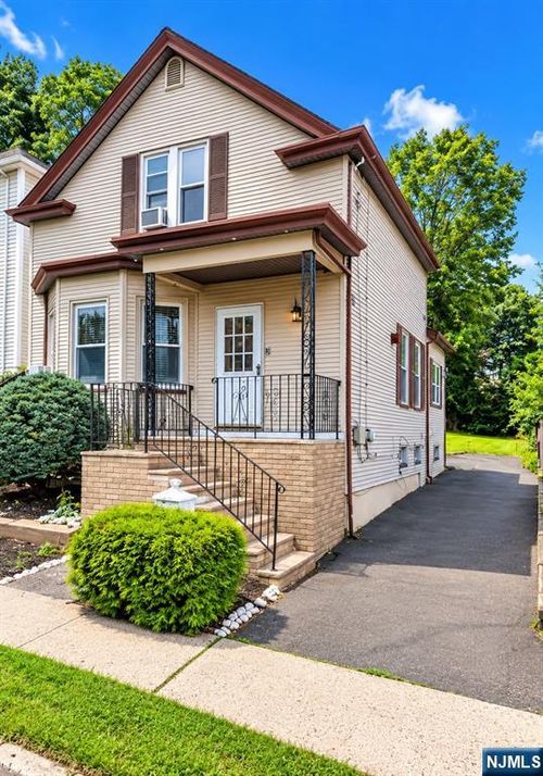 101 Tilt St, Haledon, NJ, 07508-1347 | Card Image