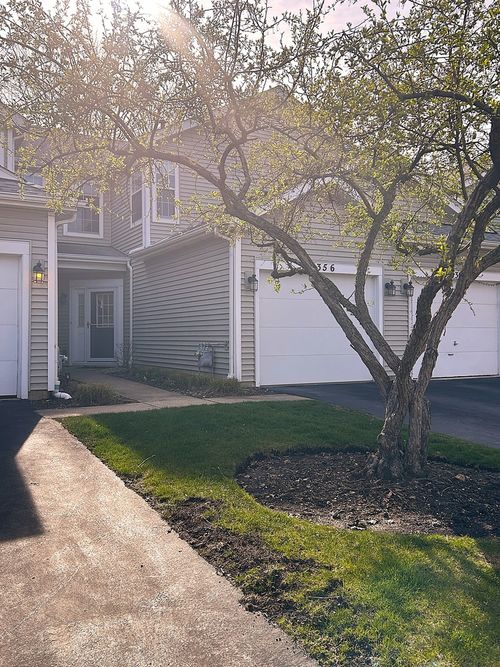 356 Fallbrook Ct, Schaumburg, IL, 60194-4932 | Card Image