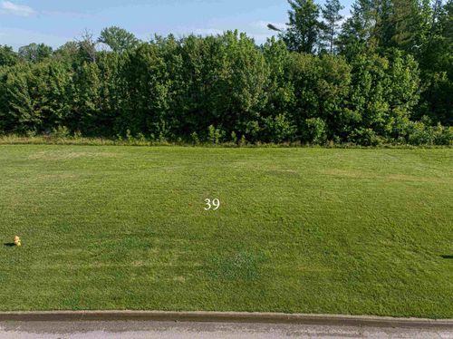 8201 Blessing Way, Evansville, IN, 47712 | Card Image