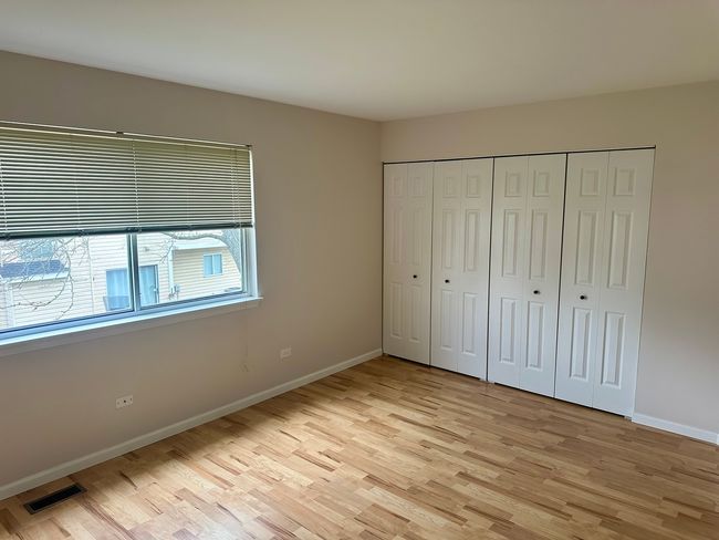 227 Wellington Cir, Townhouse with 2 bedrooms, 2 bathrooms and 1 parking in Gurnee IL | Image 28