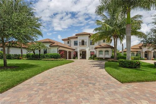 3423 Runaway Ct, NAPLES, FL, 34114-8411 | Card Image