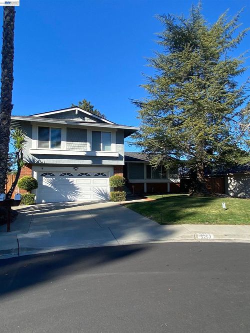 3253 Pomace Ct, Pleasanton, CA, 94566-6923 | Card Image