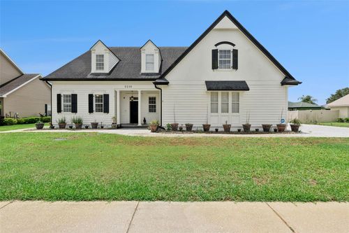 5210 Hammock Cir, SAINT CLOUD, FL, 34771-8761 | Card Image