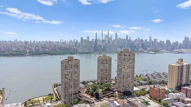 APT-11B - 7002 Kennedy Blvd, Condo with 1 bedrooms, 2 bathrooms and null parking in Guttenberg NJ | Image 4