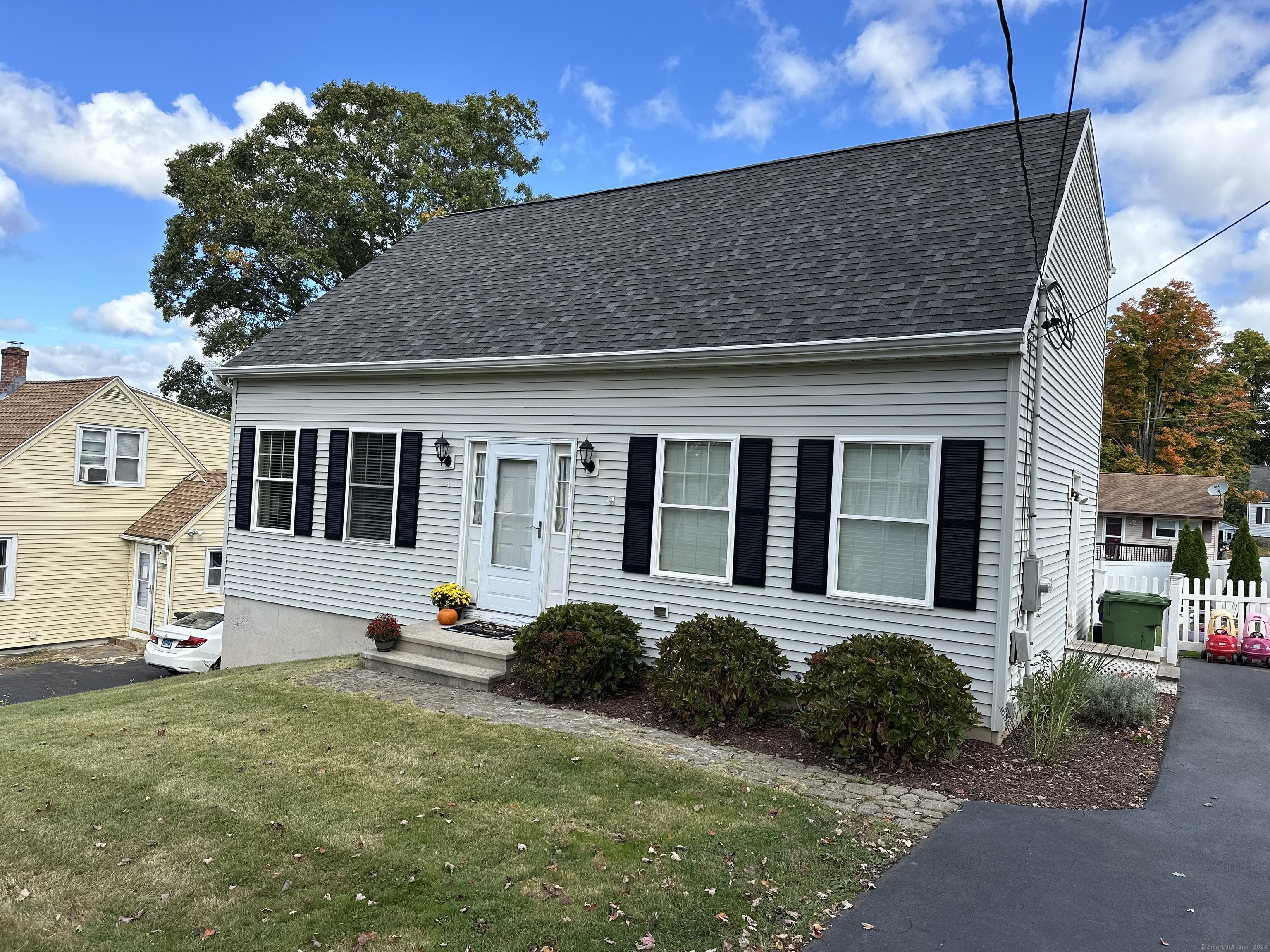 Harrington St, Meriden, CT 06451