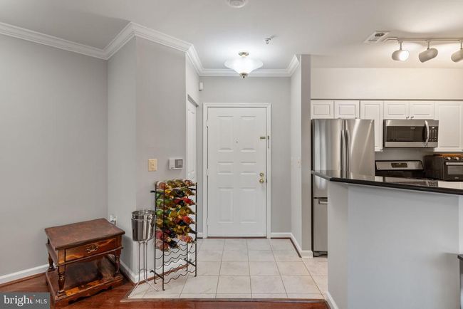 APT-117 - 2204 Westcourt Ln, Condo with 2 bedrooms, 1 bathrooms and null parking in HERNDON VA | Image 5