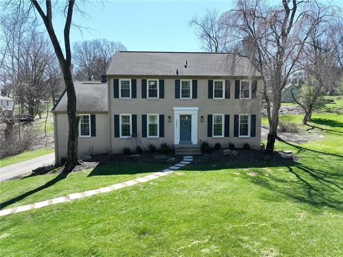 2293 Morrow Rd, Pittsburgh, PA, 15241-2724 | Card Image