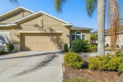 26-2253 Oakley Green Dr, SUN CITY CENTER, FL, 33573-7175 | Card Image