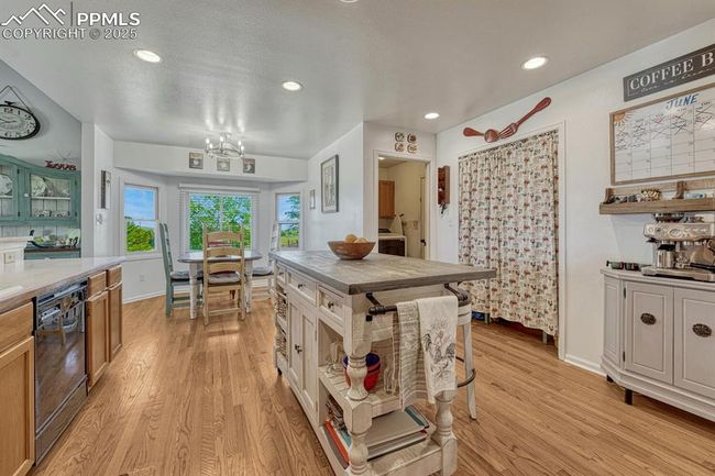 16440 Eastonville Rd, House other with 3 bedrooms, 2 bathrooms and 4 parking in Elbert CO | Image 15