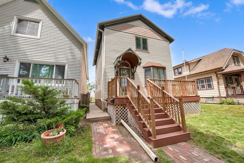 2239 S Aldrich St, Milwaukee, WI, 53207 | Card Image