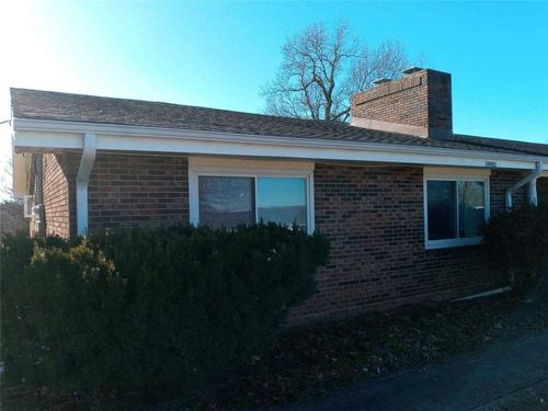 14901 Dutchmans Dr, Rogers, AR, 72756-7861 | Card Image