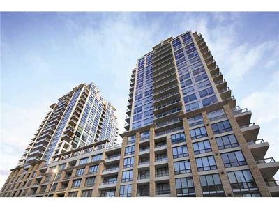 712 - 222 Riverfront Ave Sw, Condo with 2 bedrooms, 2 bathrooms and 1 parking in Calgary AB | Image 1