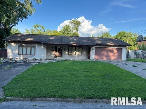 416 Park Ln, Herrin, IL, 62948-4312 | Card Image