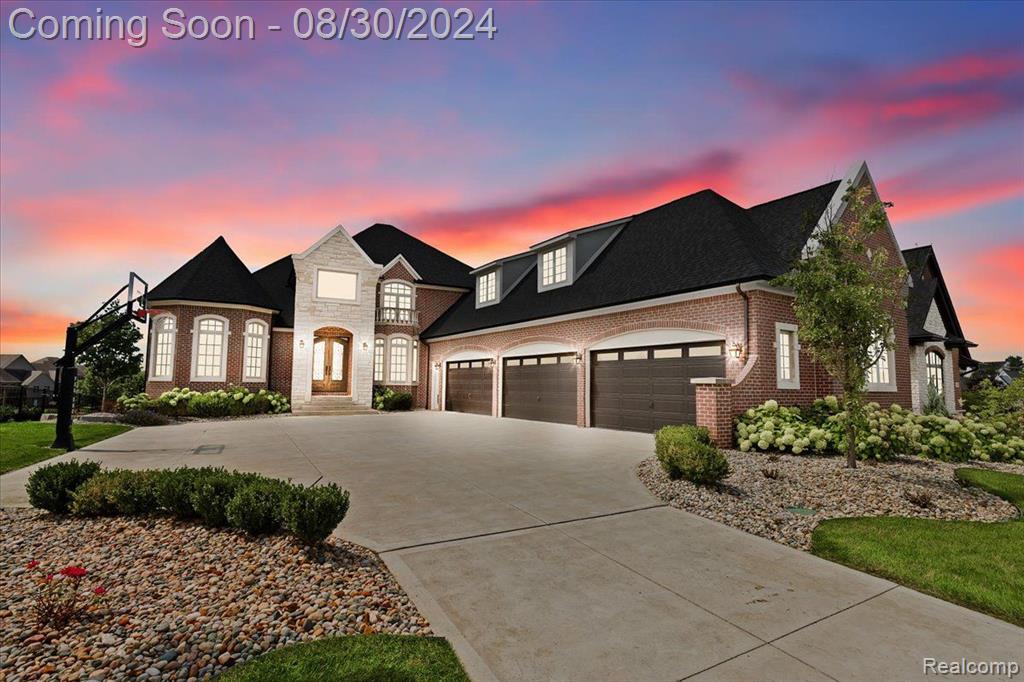 Stoney Point Dr, South Lyon, MI 48178 #1