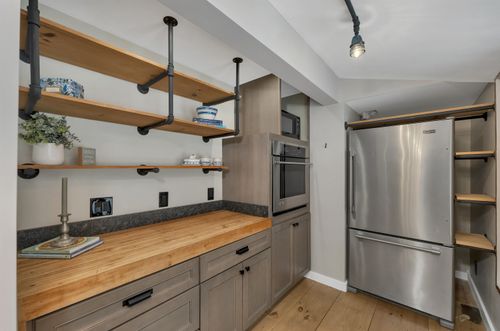 11 Birch Ledge Rd, Meredith, NH, 03253-6601 | Card Image