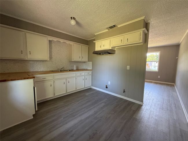 1310 E 12 Th Ave, House other with 2 bedrooms, 1 bathrooms and null parking in Corsicana TX | Image 7